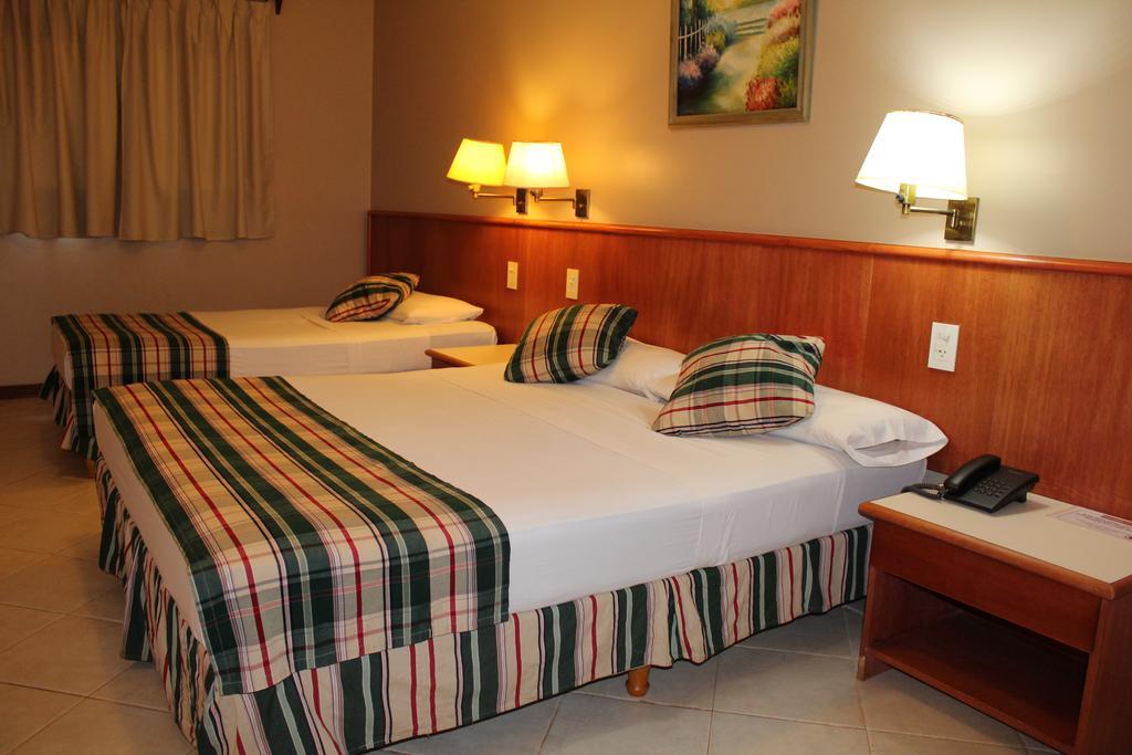 Marcopolo Suites Iguazu Puerto Iguazú Exteriör bild