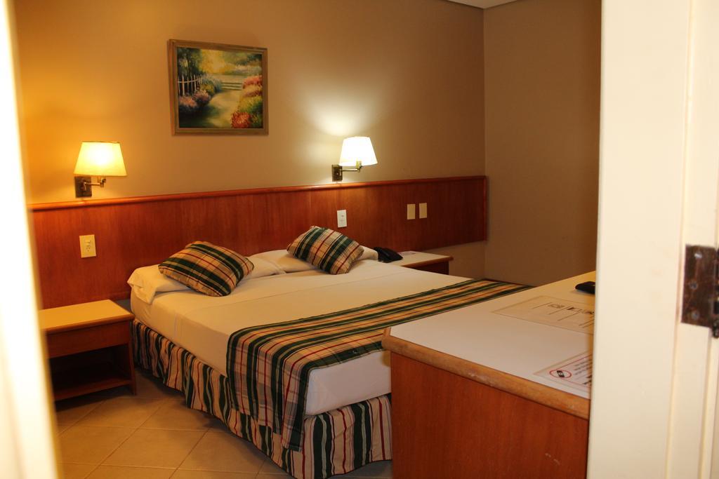Marcopolo Suites Iguazu Puerto Iguazú Exteriör bild