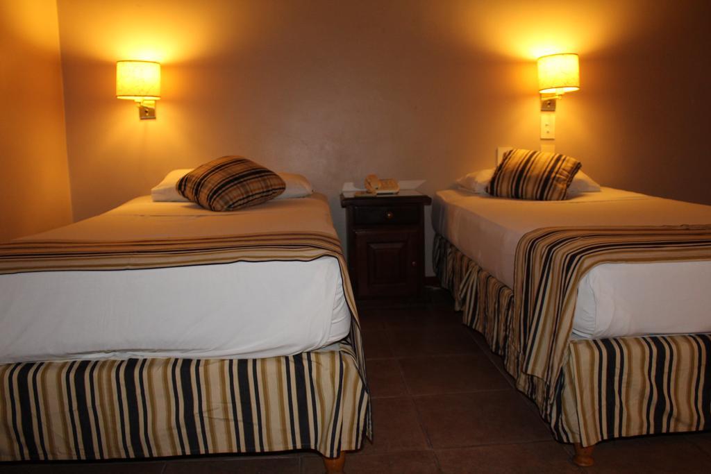 Marcopolo Suites Iguazu Puerto Iguazú Exteriör bild